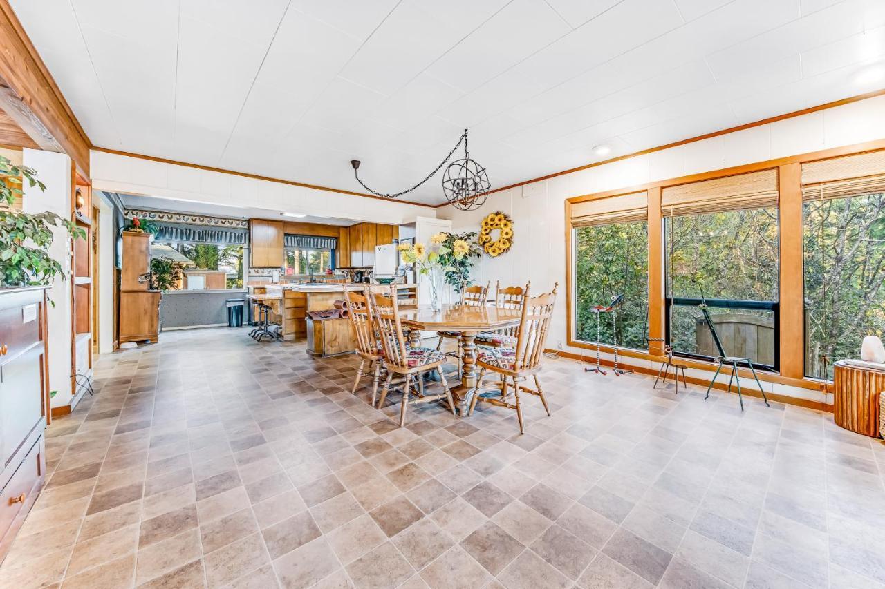 Villa Joe Ney Hideaway Coos Bay Exterior foto